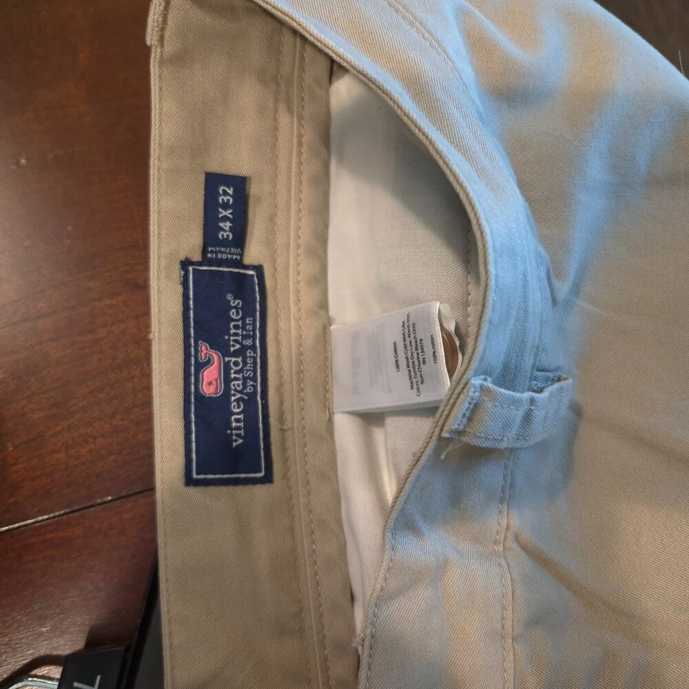 Vineyard Vines Khaki Pants